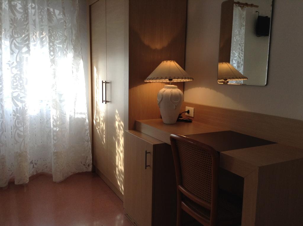 Albergo Giugni Prato  Zewnętrze zdjęcie